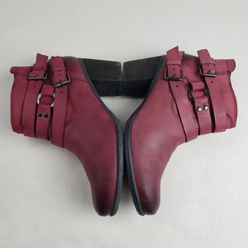 Josef Seibel Britney Moto Boot Womens 8-8.5 39 Red Leather Side Zip Heeled Ankle